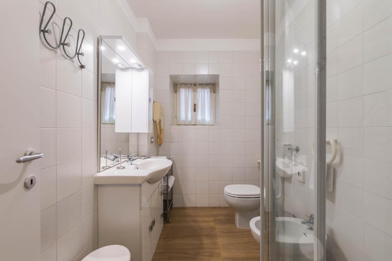 Sole Mare Alaxi Aparthotel *