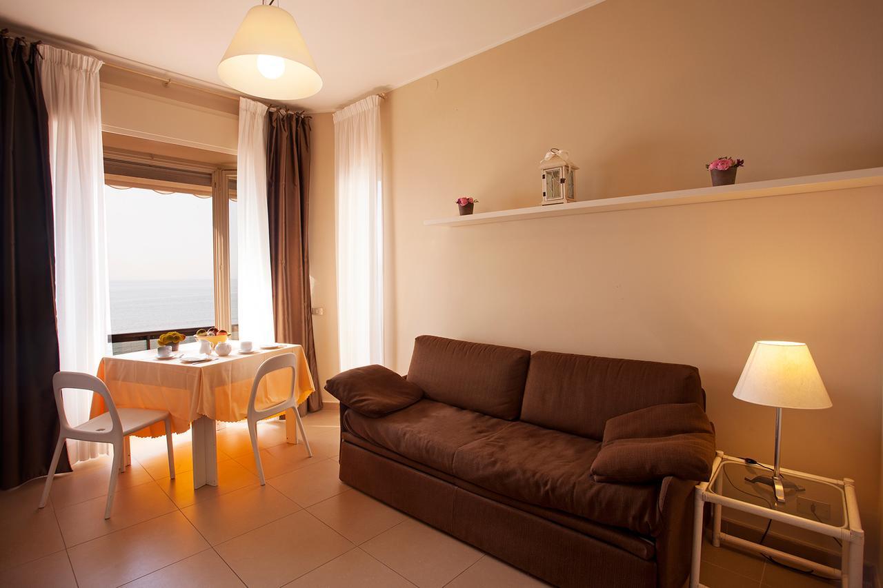 Sole Mare Alaxi Aparthotel *
