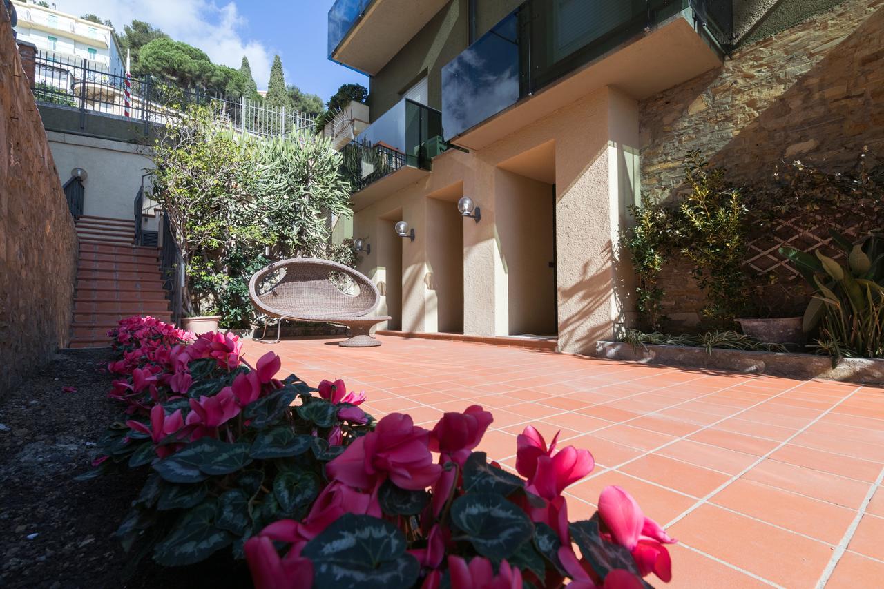 Aparthotel Sole Mare Alaxi *